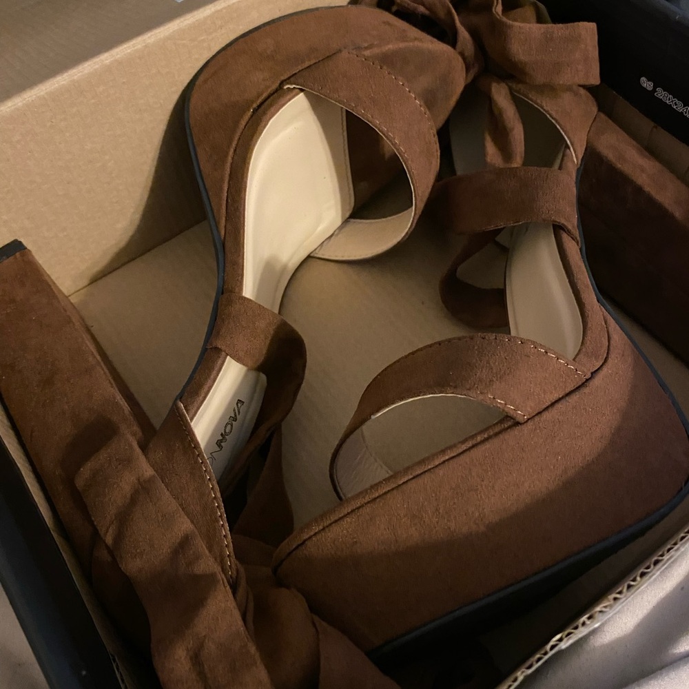 Suede Fashion Nova heels *only worn twice*